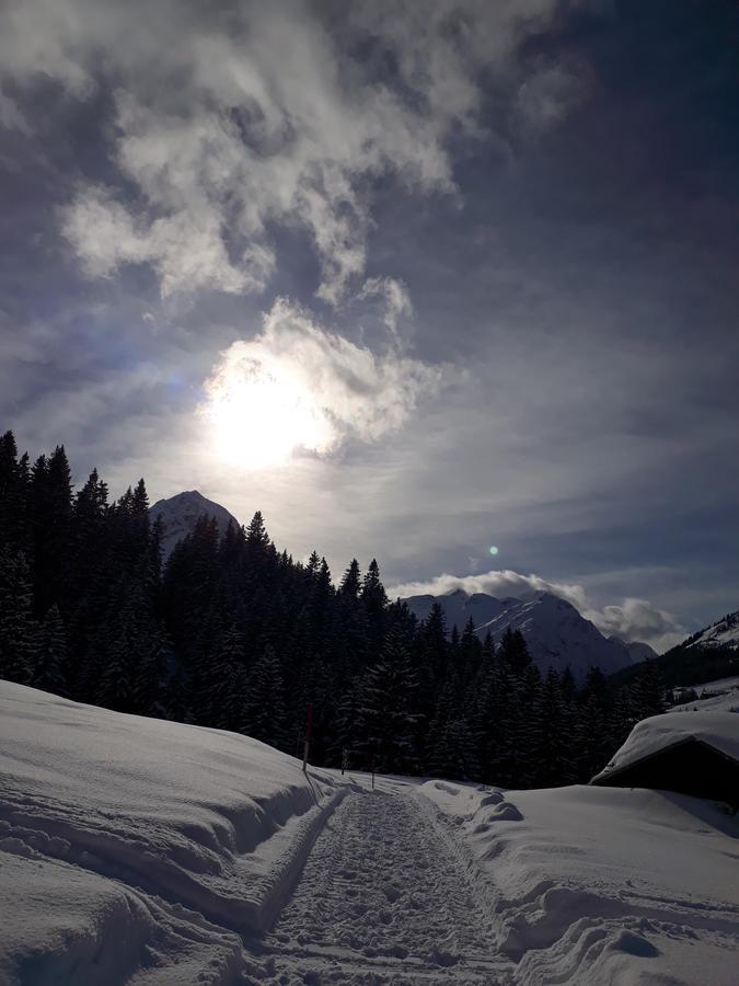 Hotel Pension Echo Lech am Arlberg Eksteriør bilde